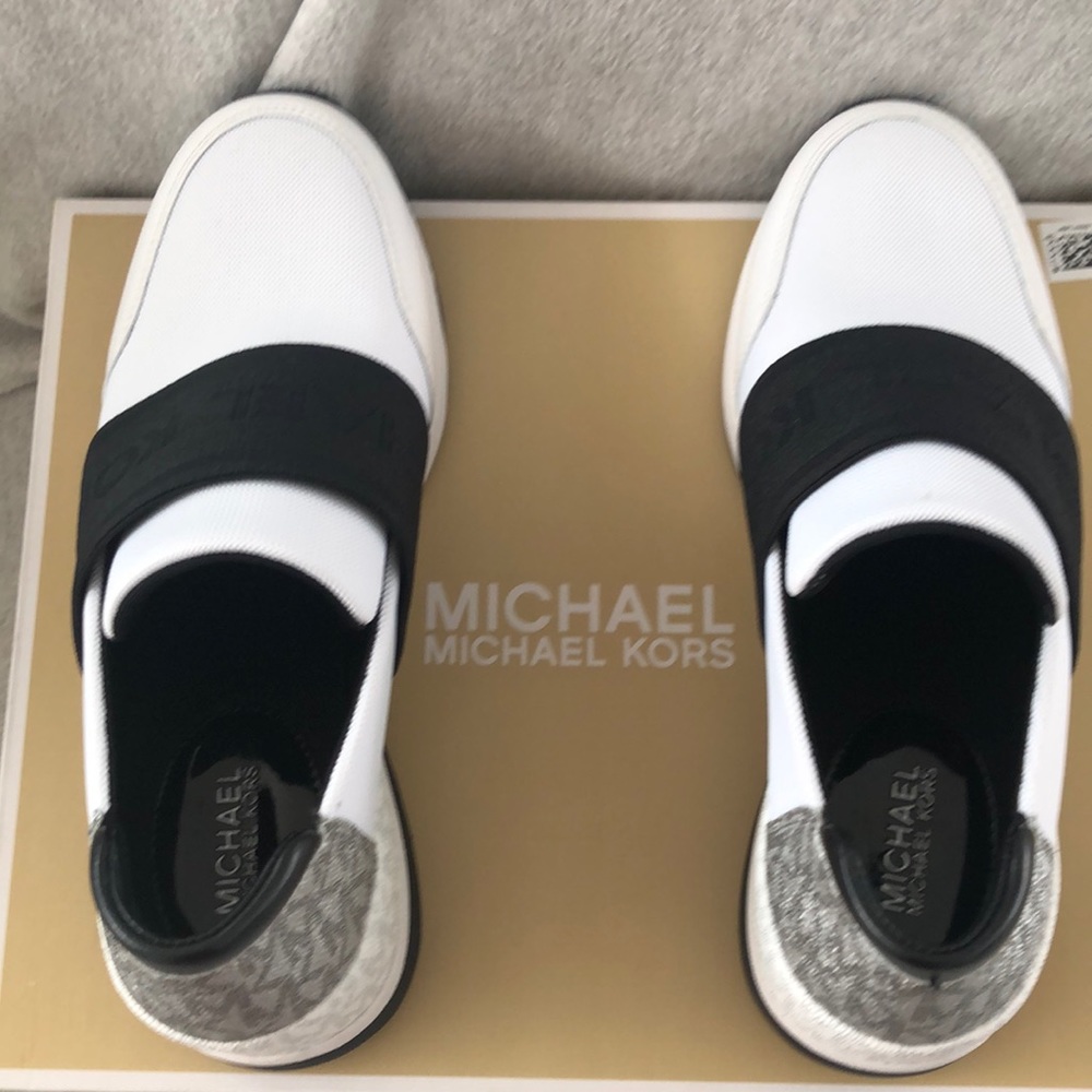 Brand New MK Chuc Sneakers 👟 ♥️